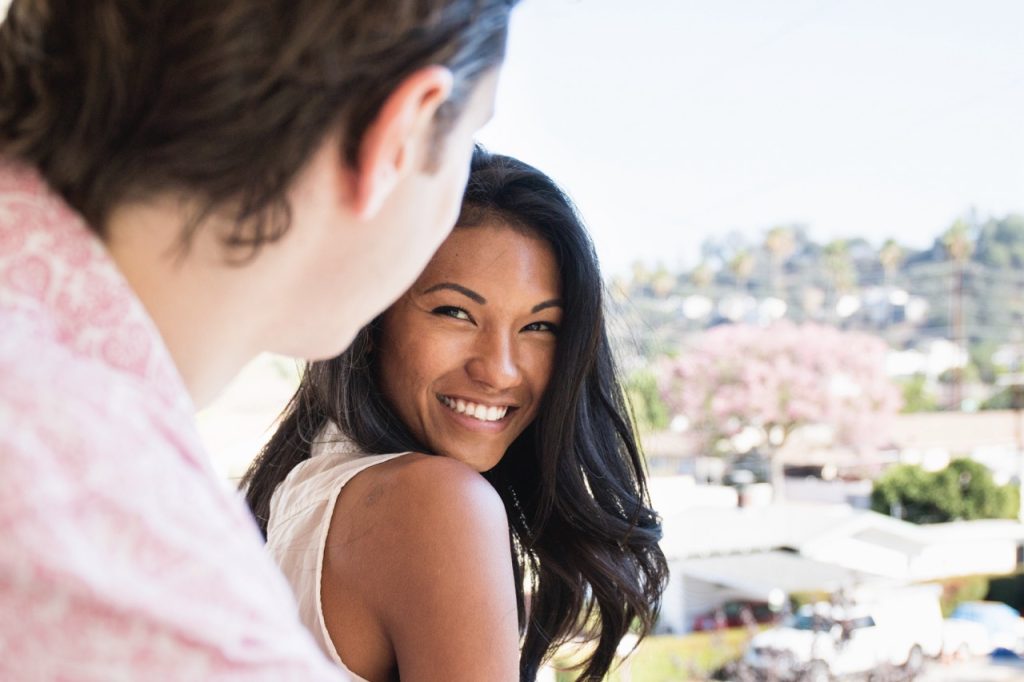 How to Use Humor to Attract Someone in Person