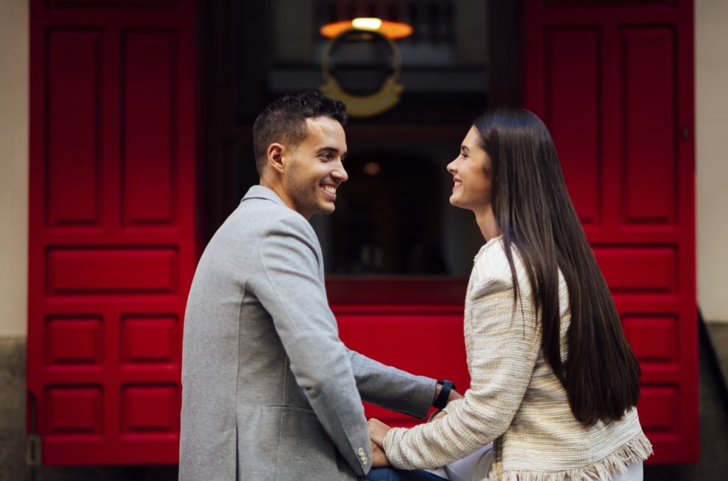 What Are the Red Flags to Watch for in 2025 Dating?