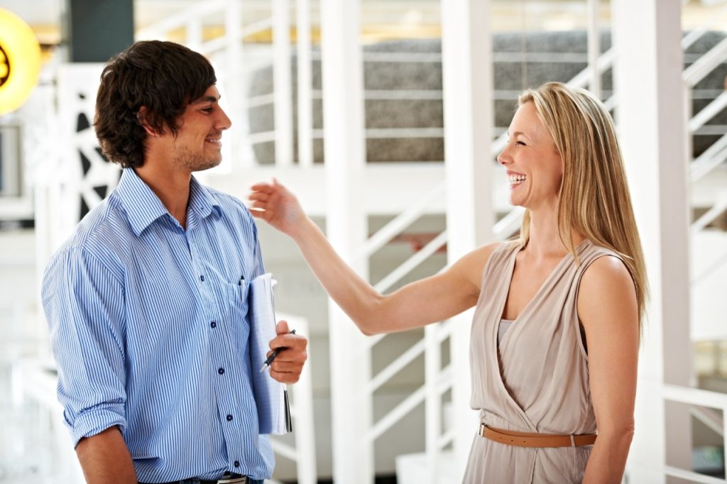 How to Manage Expectations in Online Dating